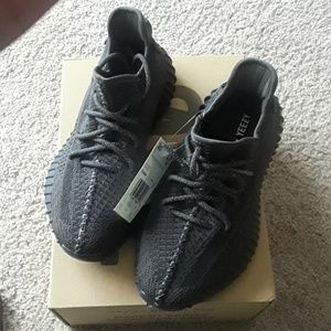 Yeezy 350 5.5